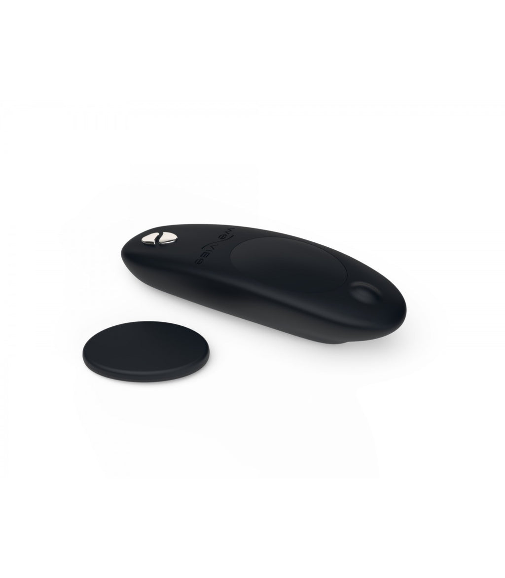Il set We-Vibe ci stuzzica con Bond e Moxie Black